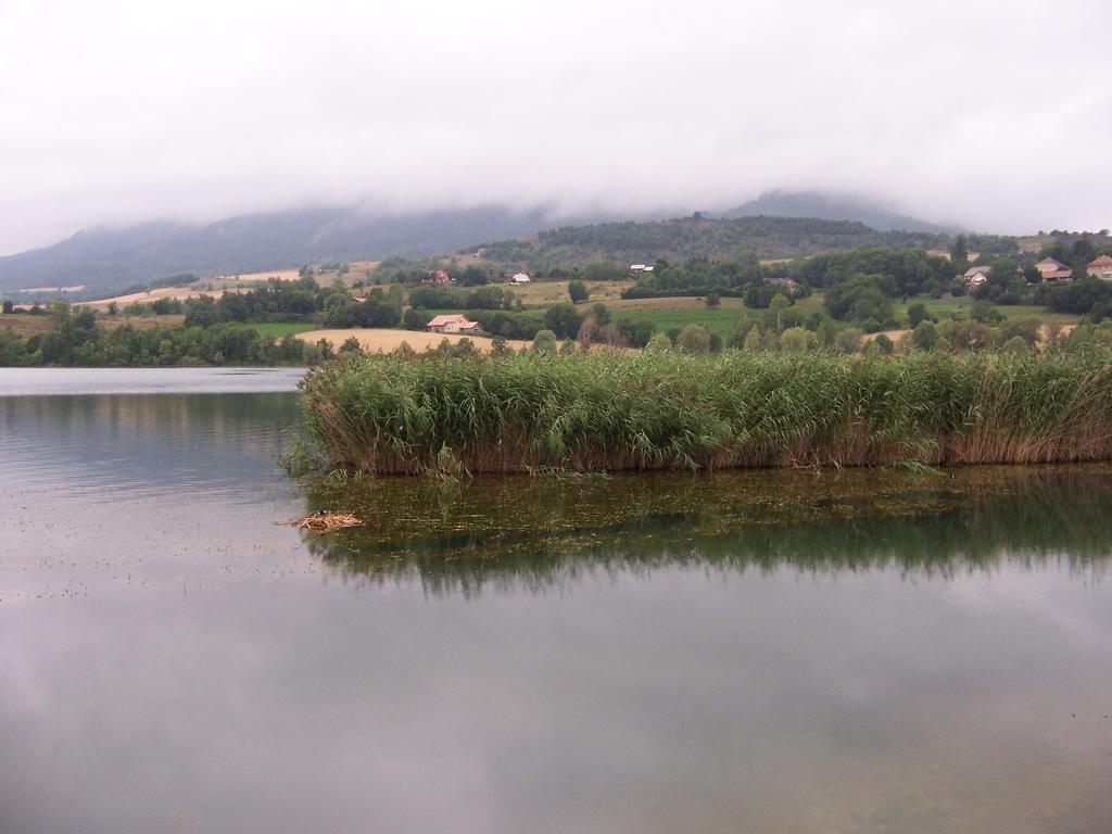 Camping La Motte Flottante La Freissinouse Exterior photo