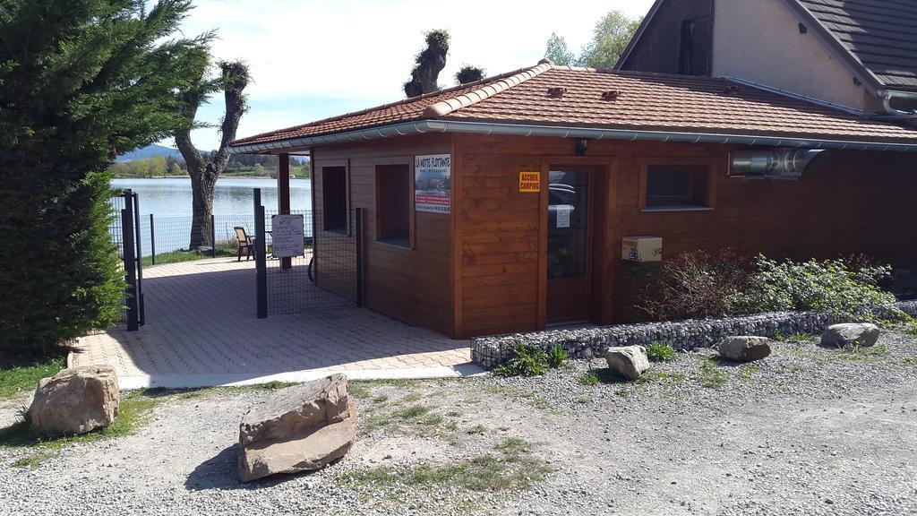 Camping La Motte Flottante La Freissinouse Exterior photo
