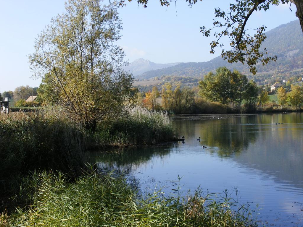 Camping La Motte Flottante La Freissinouse Exterior photo