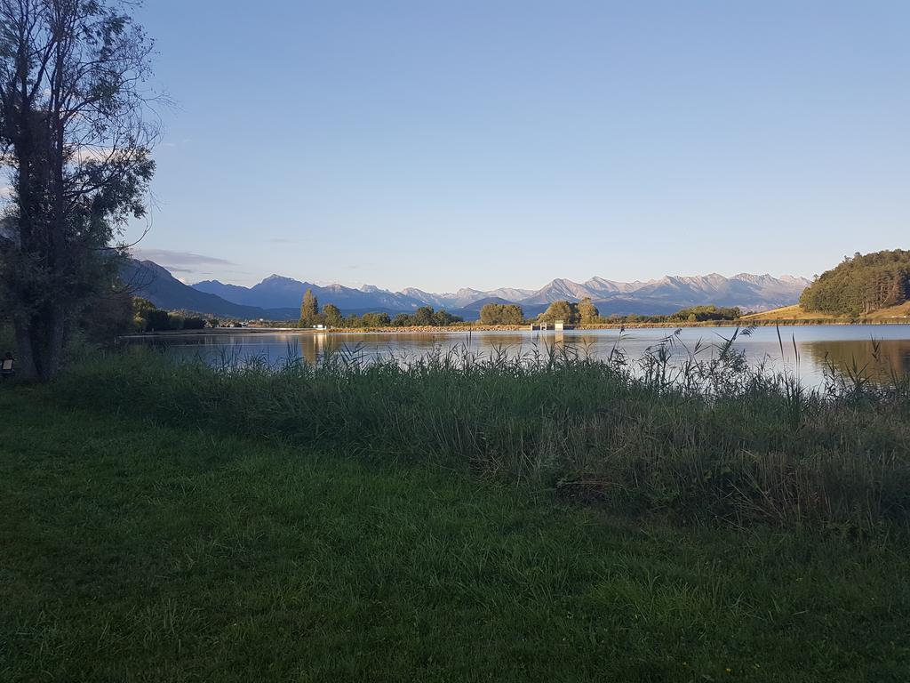Camping La Motte Flottante La Freissinouse Exterior photo